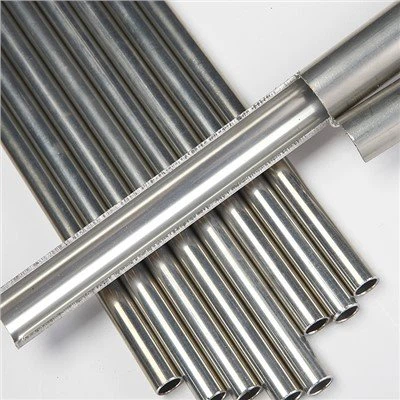 Hur säkerställer man rakheten hos duplexrör av rostfritt stål under produktio...